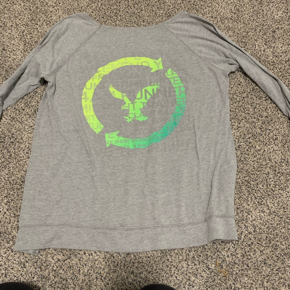 American eagle yoga shirt.
